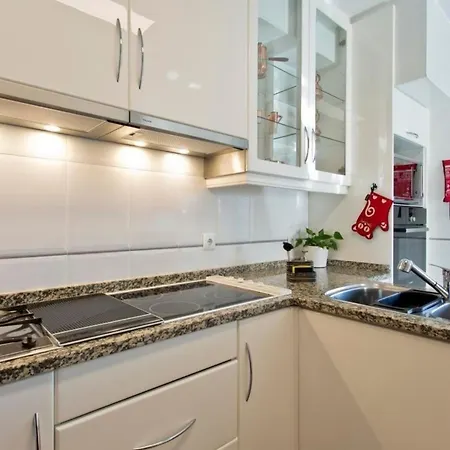 Geraeumiges Penthouse Am Meer Mit Zwei Pools * Vila Nova de Gaia