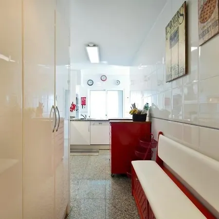 Apartment Geraeumiges Penthouse Am Meer Mit Zwei Pools Vila Nova de Gaia